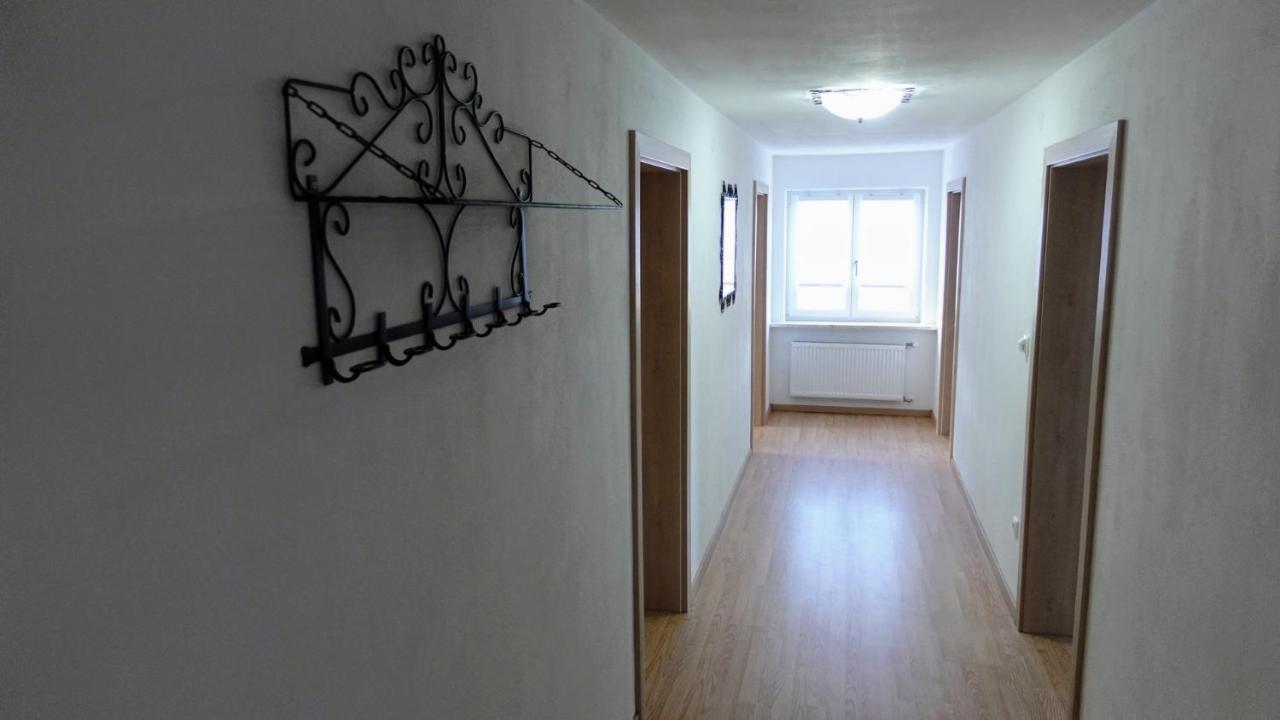 Joe'S Appartement Ebbs Exteriér fotografie